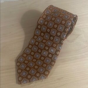Brown Geometric Handmade Patterned Men's 100% Silk Tie